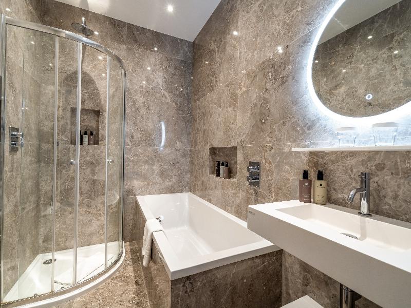 NO1 THE MANSIONS BY MANSLEY image