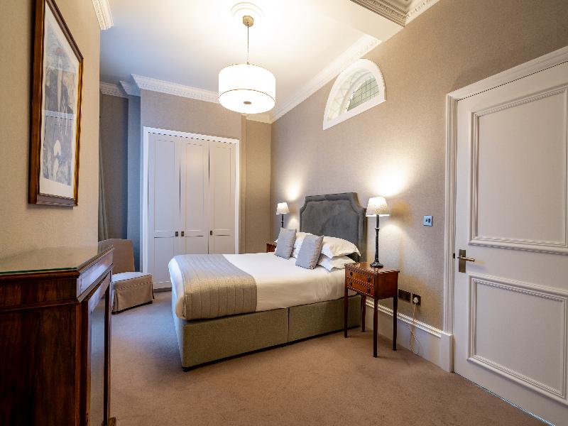 NO1 THE MANSIONS BY MANSLEY image