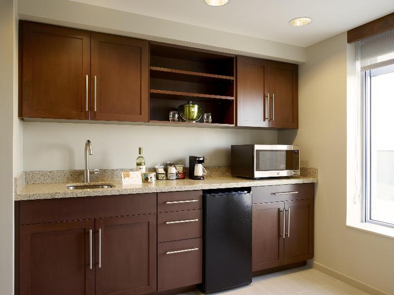 Hyatt Place Arlington Courthouse image