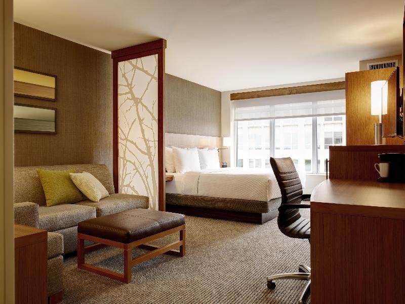 Hyatt Place Arlington Courthouse image