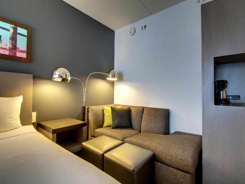 Hyatt House Chicago/Evanston image
