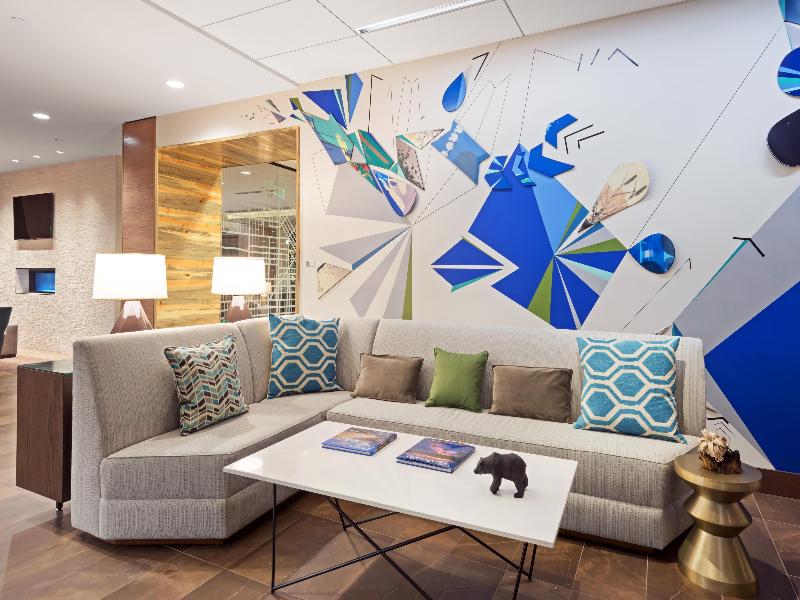 Hyatt Place Denver Downtown