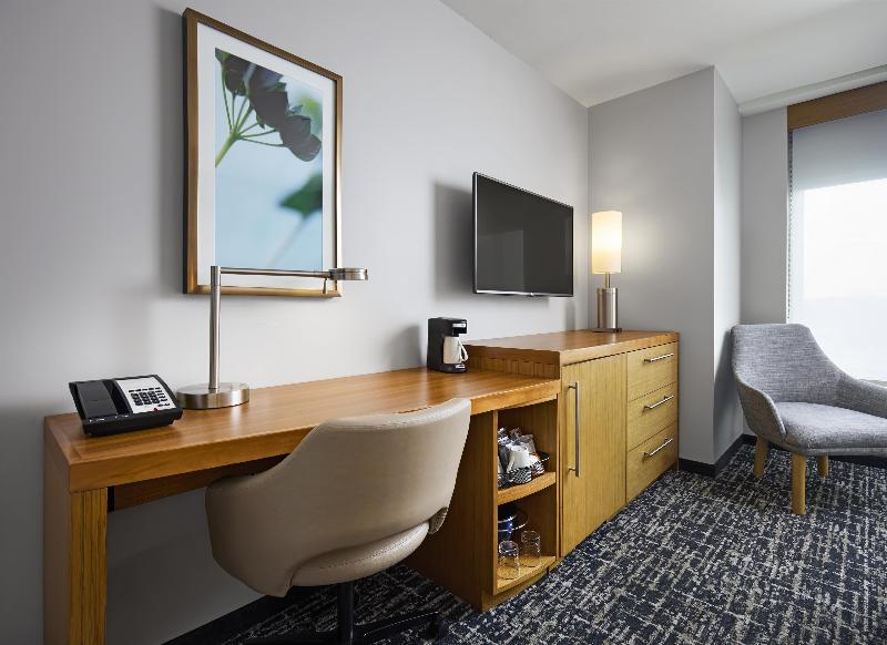Hyatt Place Yonkers image