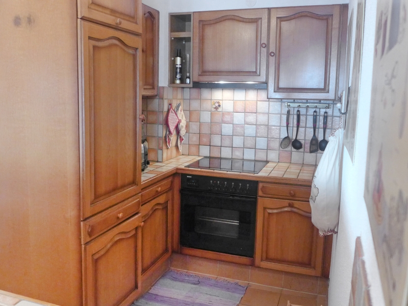 Alicia - Three Bedroom — photo 4