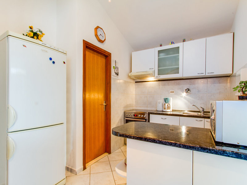 Anita - One Bedroom — photo 3