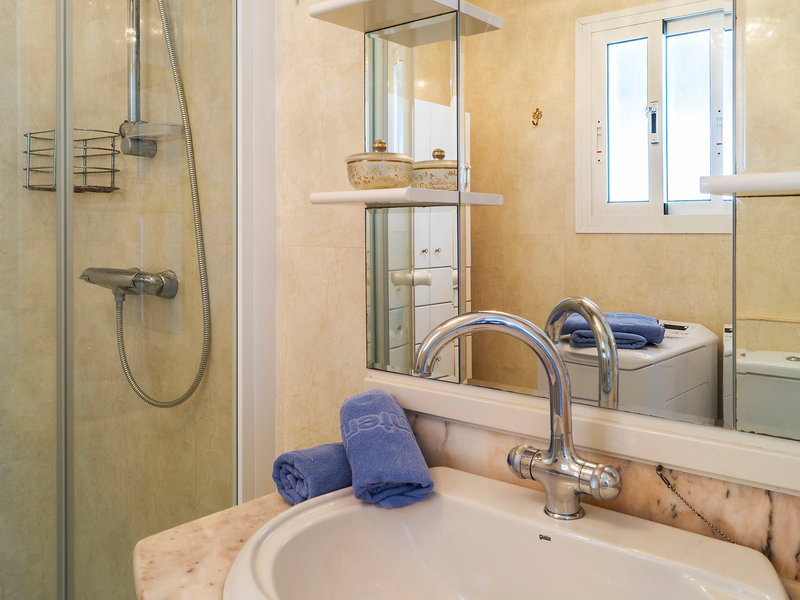Colinas De Calahonda - Two Bedroom — photo 2