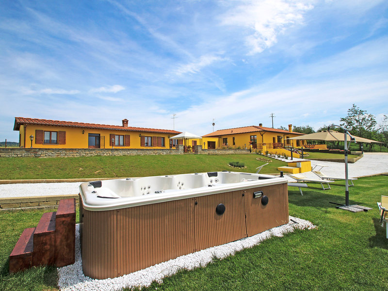 Colle Del Sole - Three Bedroom image