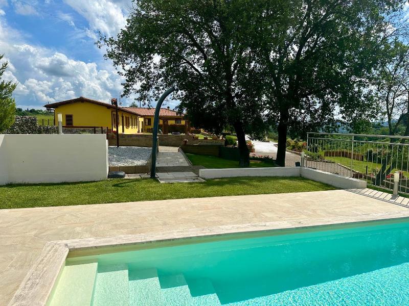 Colle Del Sole - Three Bedroom image