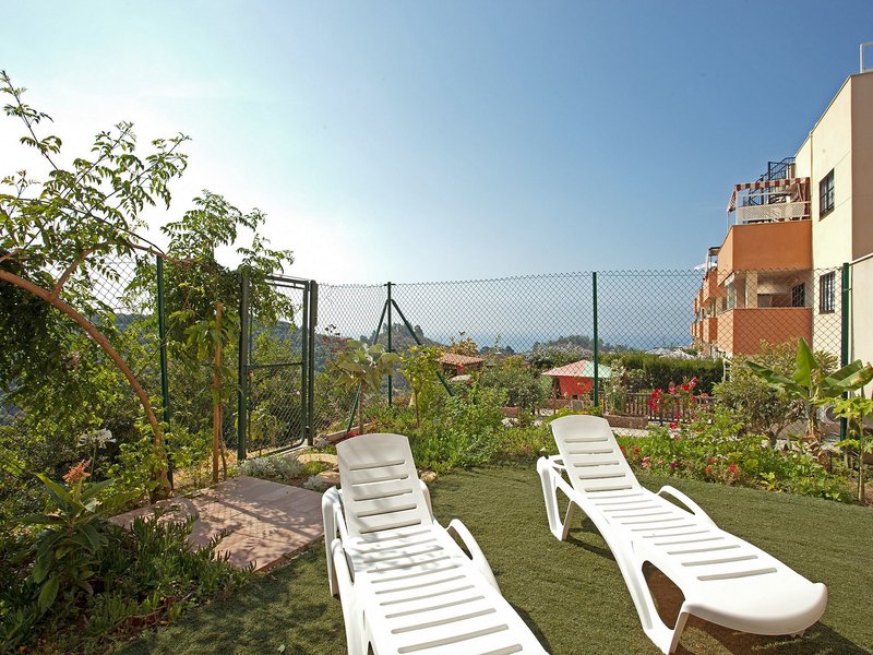 Edif. Residencial Añoreta Bajo J - Three Bedroom — photo 2