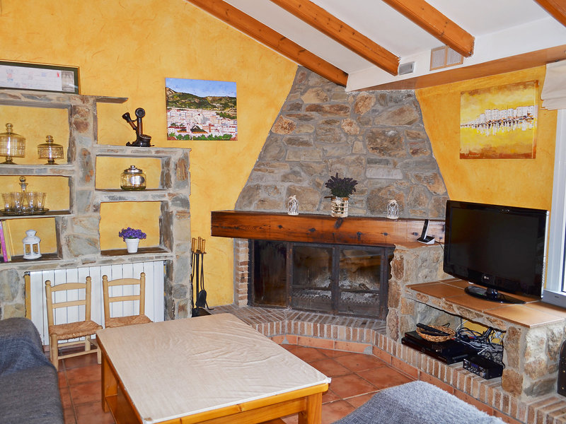 Eladio - Three Bedroom — photo 2