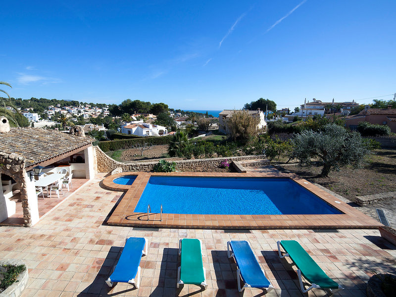 Els Pins - Five Bedroom image