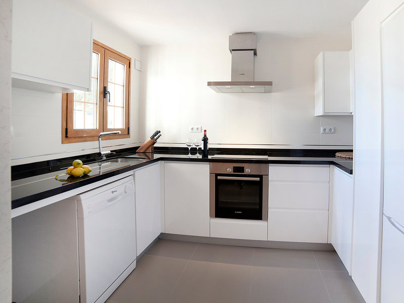 Els Pins - Five Bedroom image