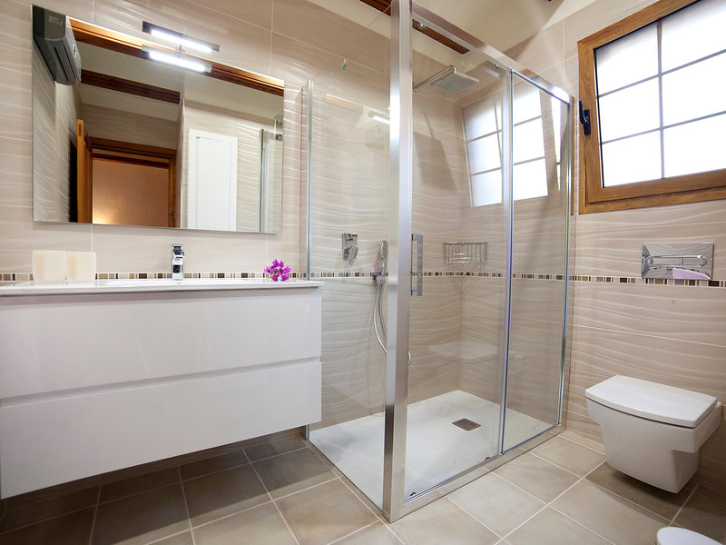 Els Pins - Five Bedroom image
