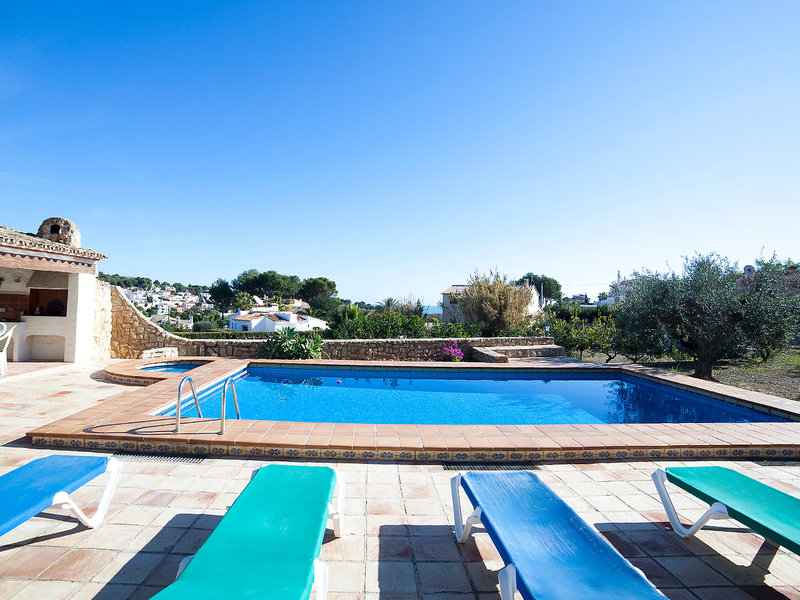Els Pins - Five Bedroom image