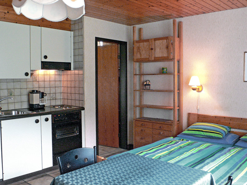 Flurweg 26 - One Bedroom — photo 3
