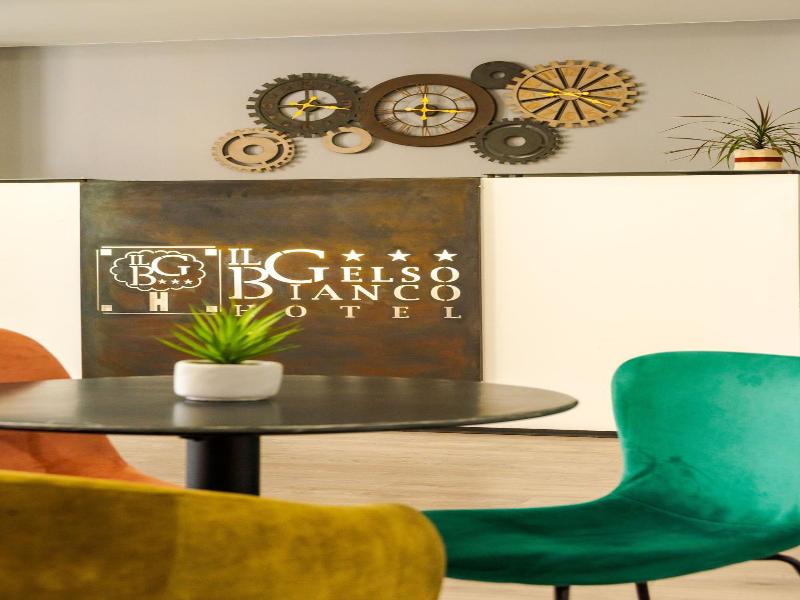 Gelso Bianco - Three Bedroom image