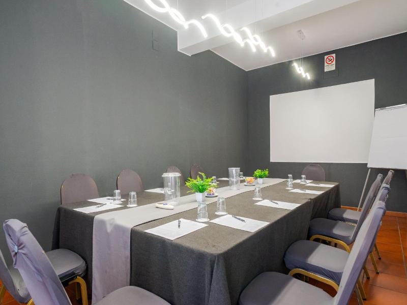 Gelso Bianco - Three Bedroom image