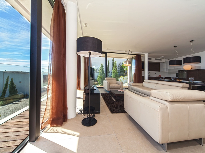 Golden Ray - Two Bedroom image