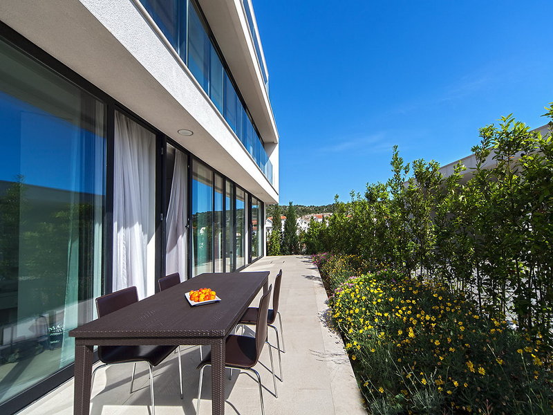 Golden Ray - Two Bedroom image