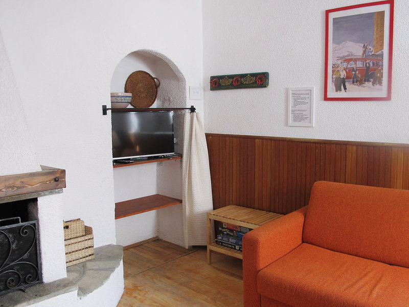 Jouvenceaux - Two Bedroom image