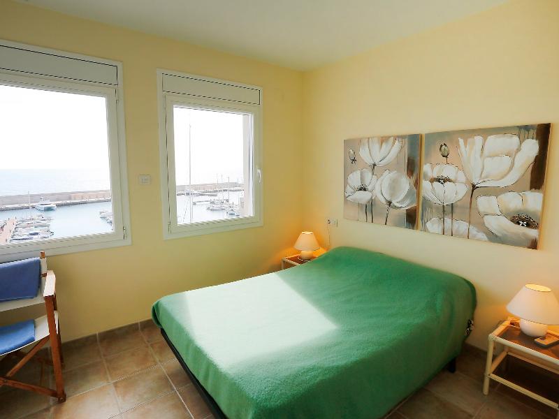 Marina Del Port - Two Bedroom — photo 4