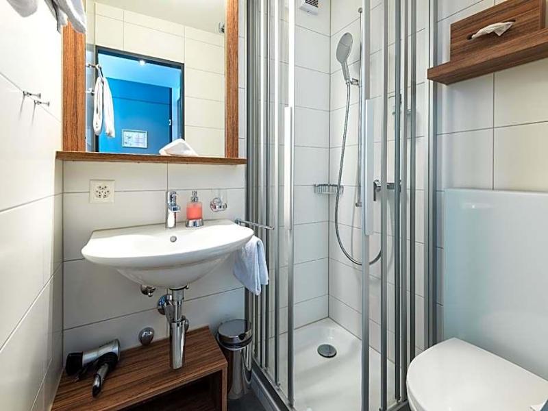 Nidwaldnerhof - Three Bedroom image