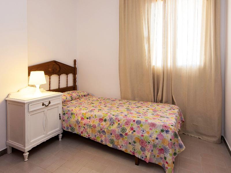 Països Catalans - Three Bedroom — photo 3