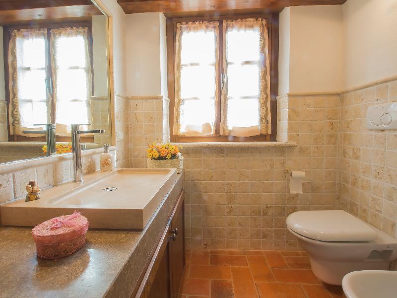 Petriolo Escape - Three Bedroom image
