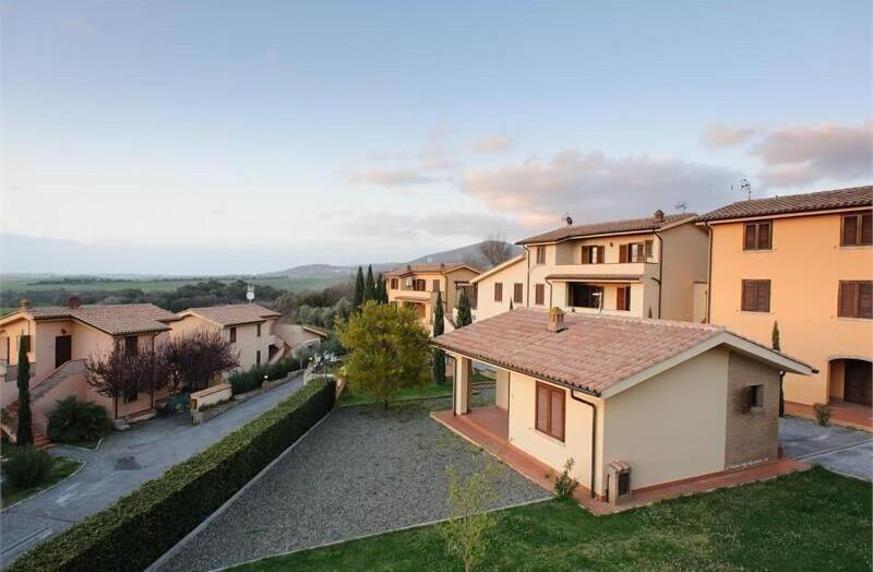 Pomaia - Two Bedroom image