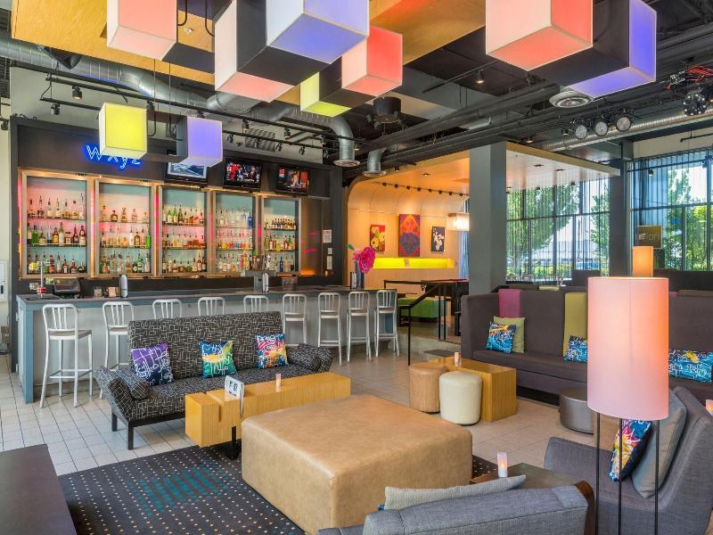 Aloft Portland Airport at Cascade Station image