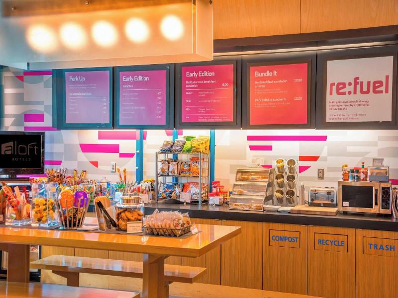 Aloft Portland Airport at Cascade Station image