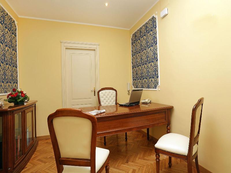 DG Prestige Room image