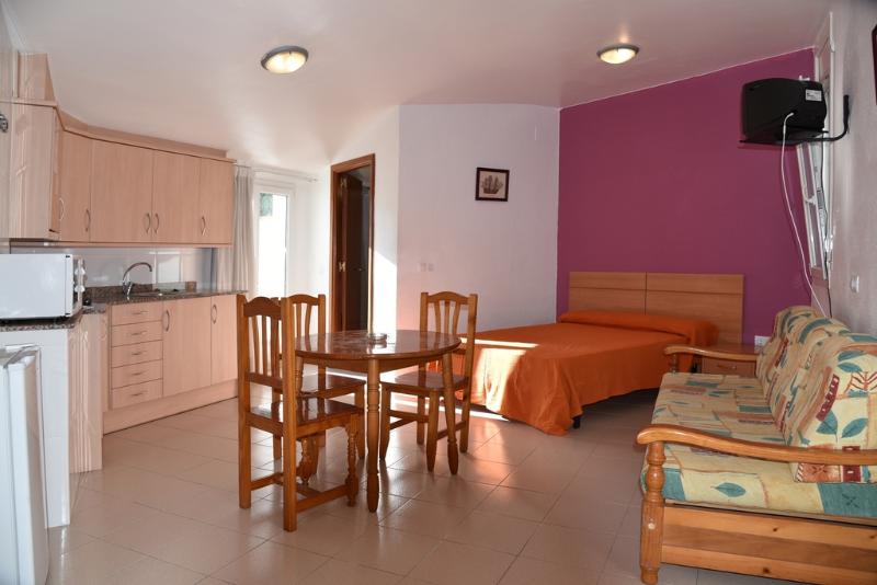 Apartaments Ar Dosjoimi image