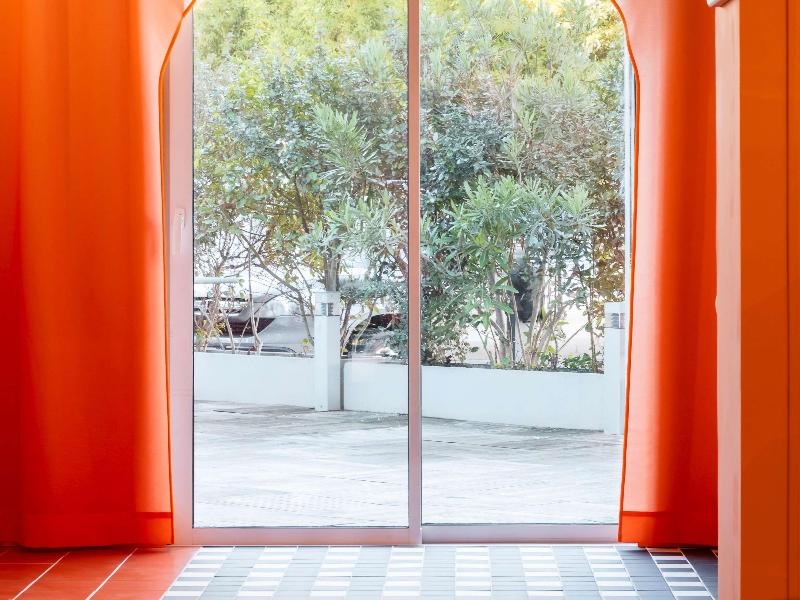 Ibis Styles La Rochelle Centre les Minimes image