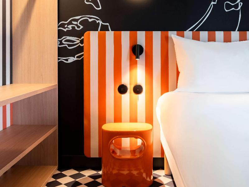 Ibis Styles La Rochelle Centre les Minimes image