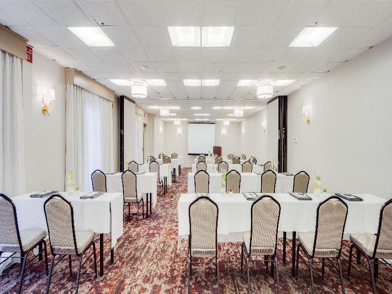 Ayres Hotel & Suites Costa Mesa image