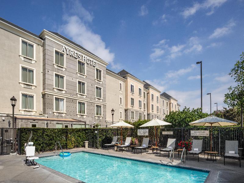 Ayres Hotel Fountain Valley