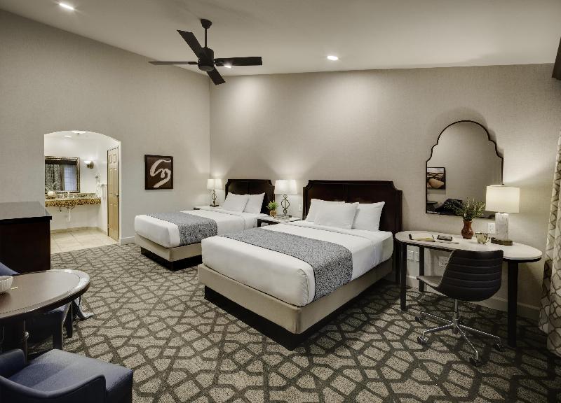 Ayres Hotel Redlands image