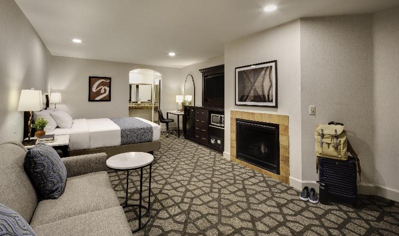 Ayres Hotel Redlands image