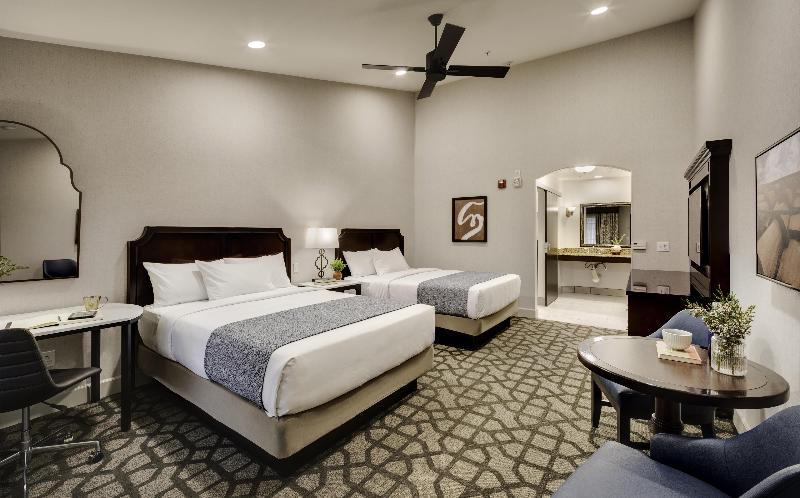 Ayres Hotel Redlands image