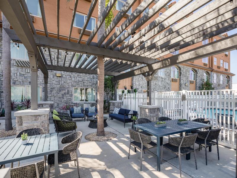 Ayres Suites Yorba Linda image