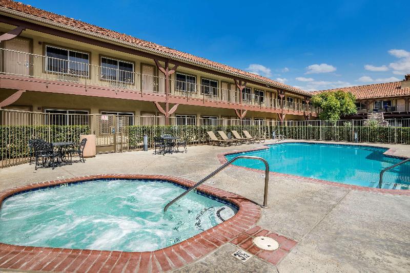 Best Western Corona Hotel & Suites image