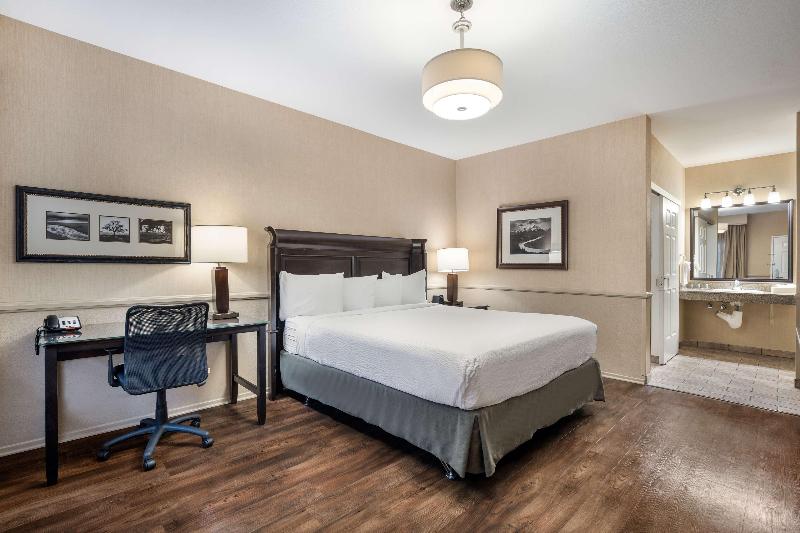 Best Western Corona Hotel & Suites image