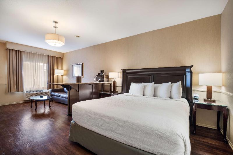 Best Western Corona Hotel & Suites image