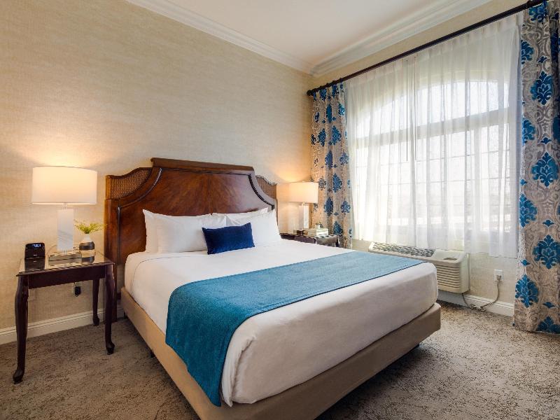Ayres Suites Diamond Bar image