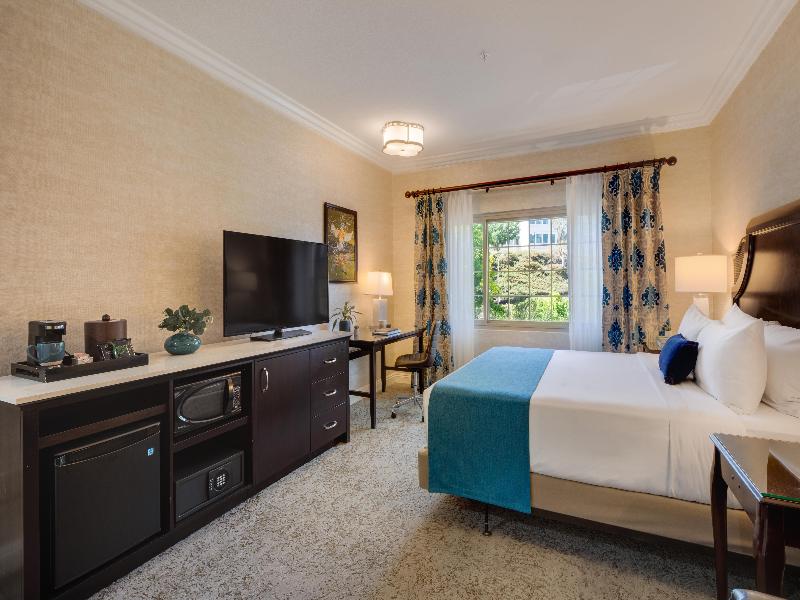 Ayres Suites Diamond Bar image