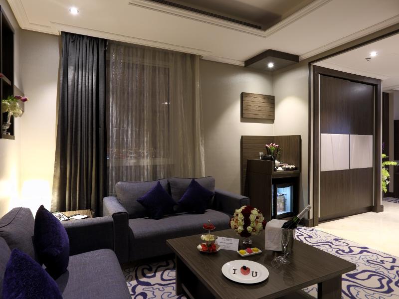 Swiss Flora Royal Hotel Riyadh image