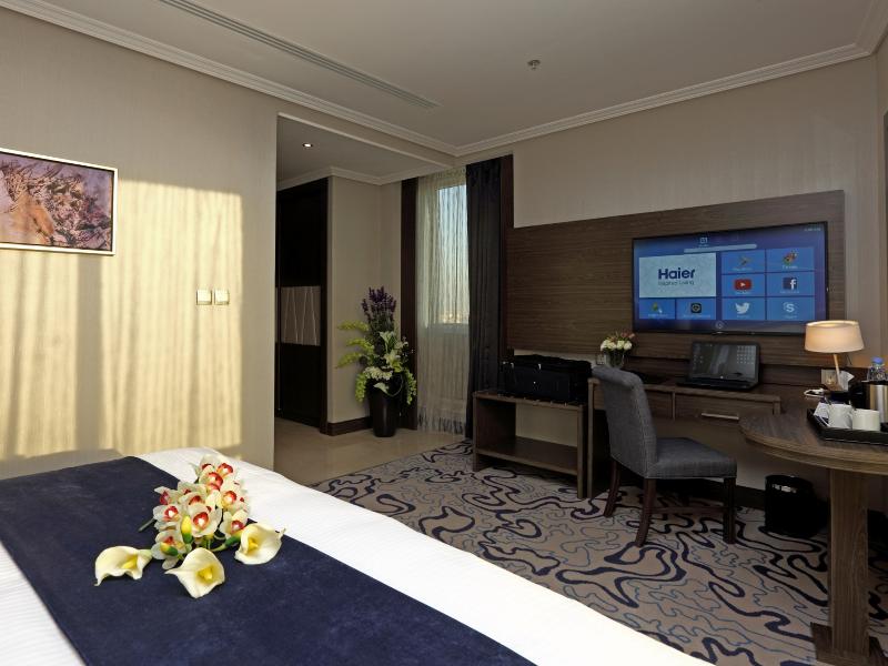 Swiss Flora Royal Hotel Riyadh image