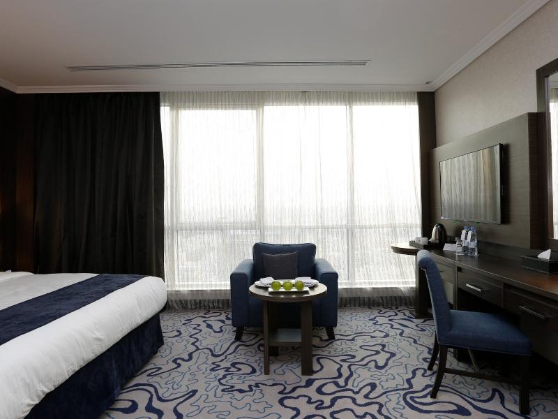 Swiss Flora Royal Hotel Riyadh image