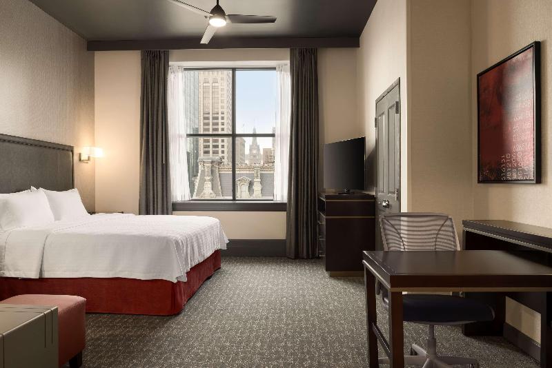 Homewood Suites by Hilton Milwaukee Downtown image
